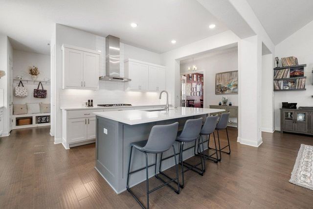 712 Sunset Vista DR, Georgetown, TX 78628