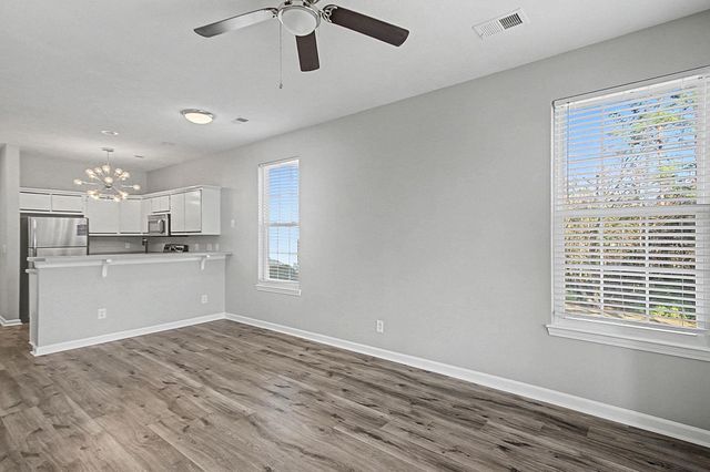 488 River Oaks Dr Apt 61G, Myrtle Beach, SC 29579