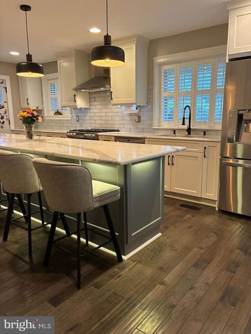 63 ACADEMY RD, Bala Cynwyd, PA 19004
