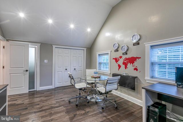 63 ACADEMY RD, Bala Cynwyd, PA 19004
