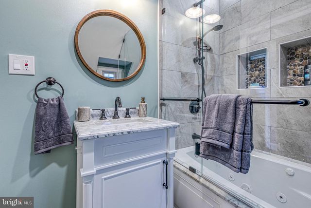 63 ACADEMY RD, Bala Cynwyd, PA 19004