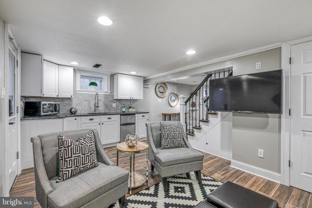 63 ACADEMY RD, Bala Cynwyd, PA 19004