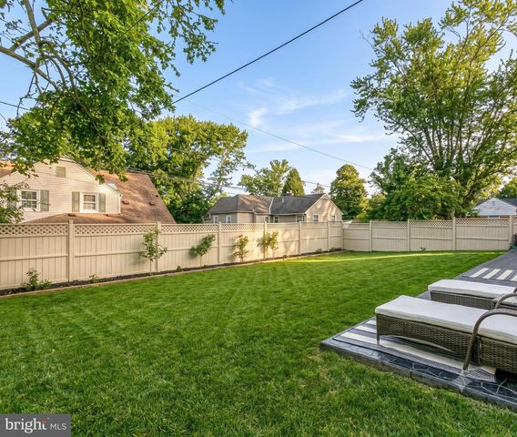 63 ACADEMY RD, Bala Cynwyd, PA 19004