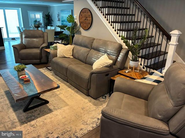 63 ACADEMY RD, Bala Cynwyd, PA 19004