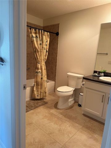 1883 LOADSTAR AVENUE, The Villages, FL 32162