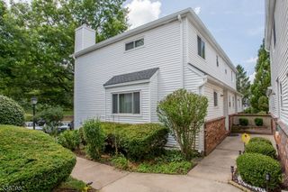1202 Southard Ct, Raritan Twp., NJ 08822