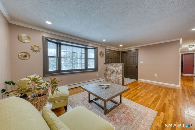 49 Gideon Lane, Glastonbury, CT 06033