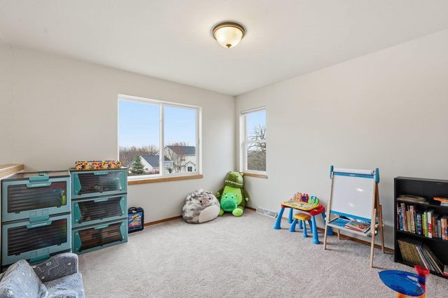 18 Prescott Circle, Madison, WI 53719