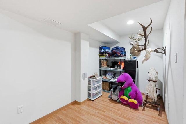 18 Prescott Circle, Madison, WI 53719