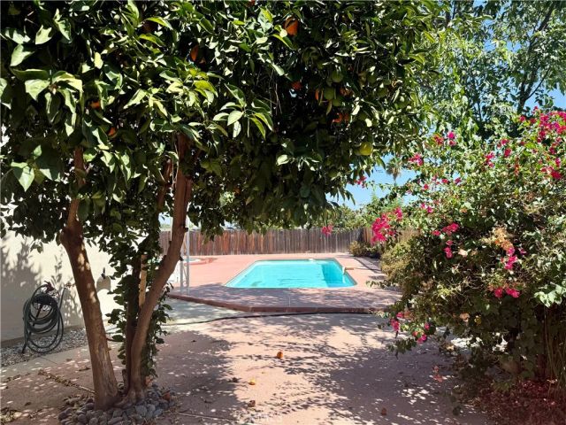 23900 Pentland, West Hills, CA 91307