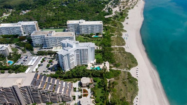 200 Ocean Lane Drive 409, Key Biscayne, FL 33149