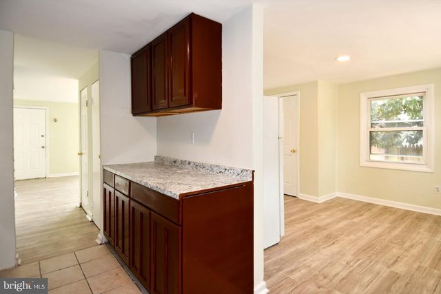 7768 BURNSIDE RD, Landover, MD 20785