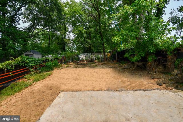 7768 BURNSIDE RD, Landover, MD 20785