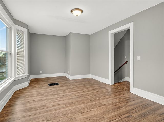 1069 Plymouth Avenue South, Rochester, NY 14608