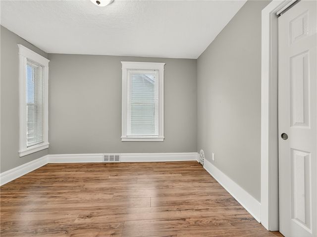 1069 Plymouth Avenue South, Rochester, NY 14608