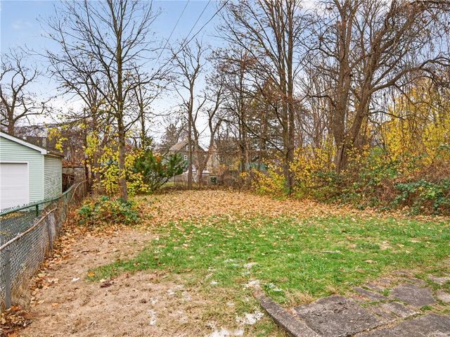 1069 Plymouth Avenue South, Rochester, NY 14608