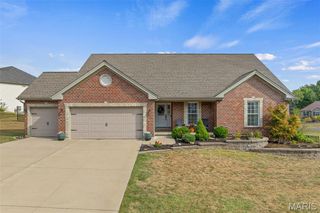 419 Gnarlyvine Court, Washington, MO 63090