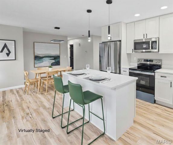 877 Longhi Road, Collinsville, IL 62234