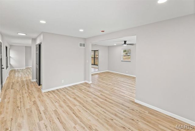 877 Longhi Road, Collinsville, IL 62234