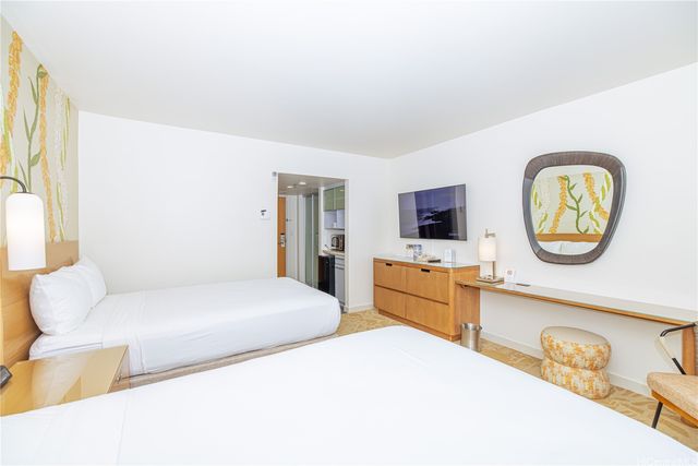 410 Atkinson Drive 1620, Honolulu, HI 96814