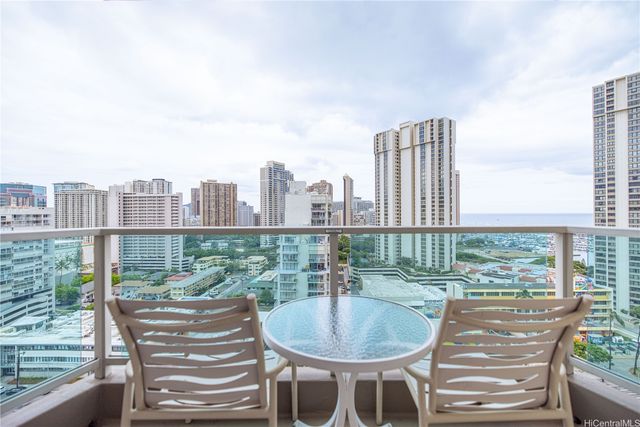 410 Atkinson Drive 1620, Honolulu, HI 96814