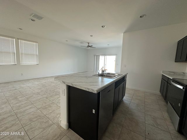 8236 W Campanella Way, Florence, AZ 85132