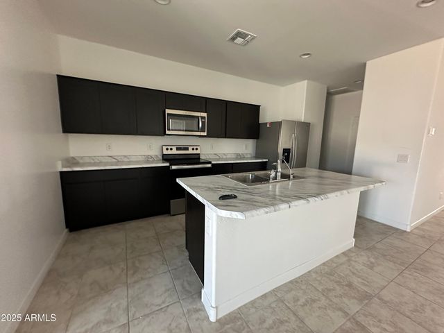 8236 W Campanella Way, Florence, AZ 85132