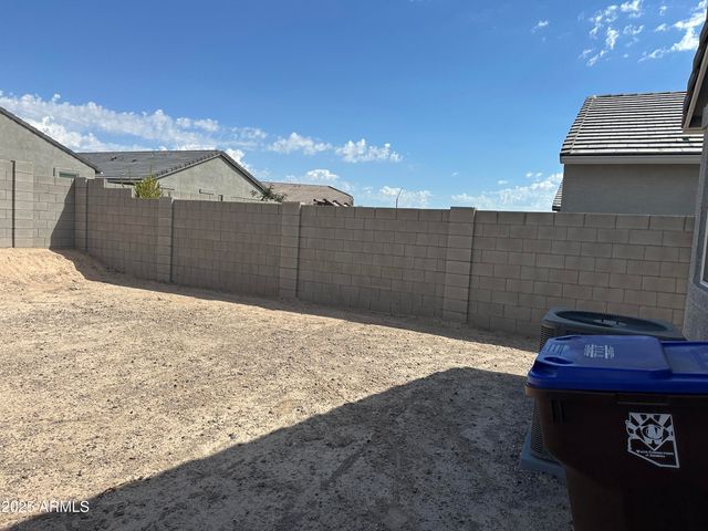 8236 W Campanella Way, Florence, AZ 85132