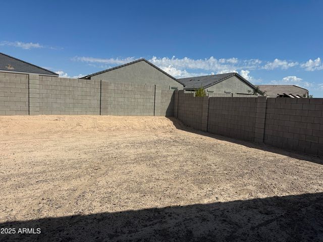 8236 W Campanella Way, Florence, AZ 85132