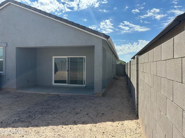 8236 W Campanella Way, Florence, AZ 85132