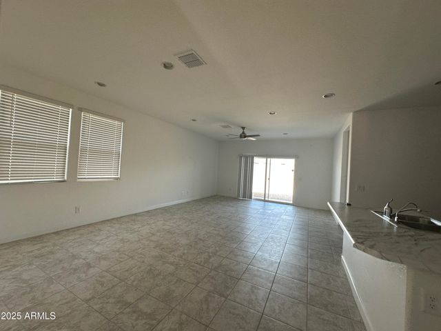 8236 W Campanella Way, Florence, AZ 85132