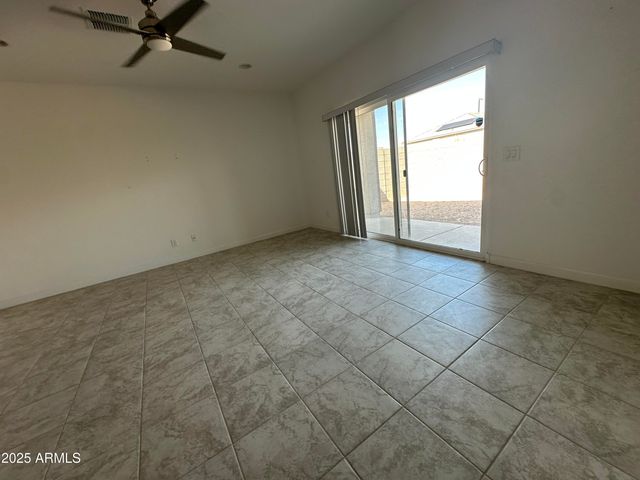 8236 W Campanella Way, Florence, AZ 85132