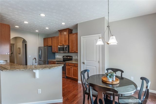 9363 Oak Brook Drive, Centerville, OH 45458