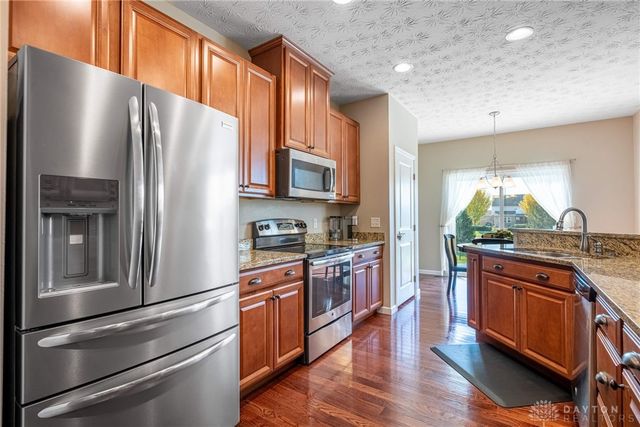 9363 Oak Brook Drive, Centerville, OH 45458