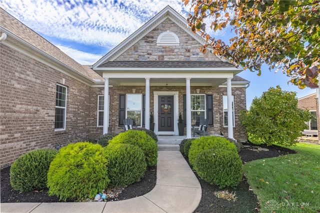 9363 Oak Brook Drive, Centerville, OH 45458