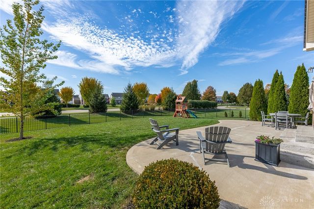 9363 Oak Brook Drive, Centerville, OH 45458