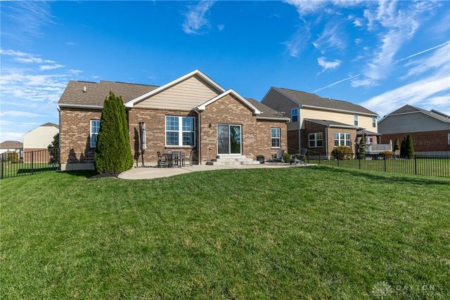 9363 Oak Brook Drive, Centerville, OH 45458
