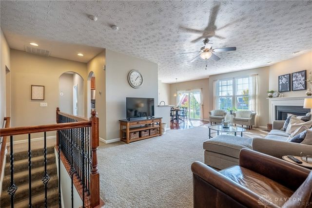 9363 Oak Brook Drive, Centerville, OH 45458