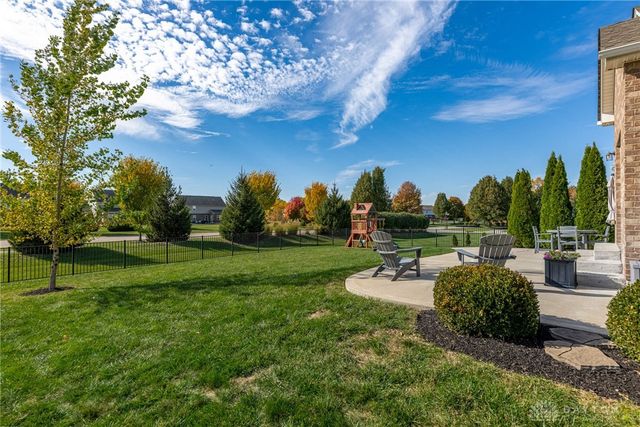 9363 Oak Brook Drive, Centerville, OH 45458