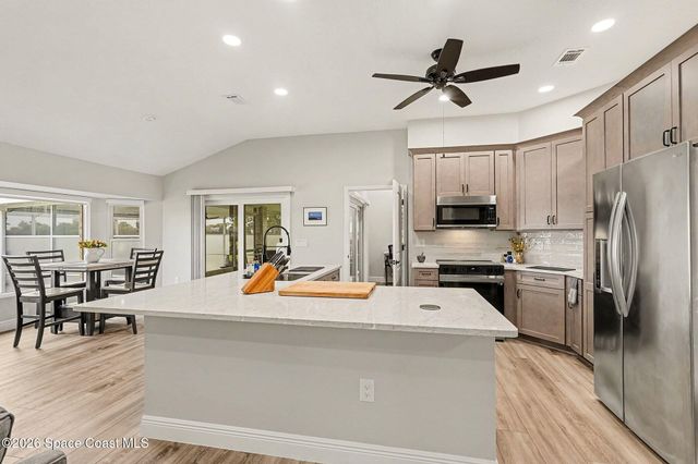 355 Lake View Lane, Palm Bay, FL 32909