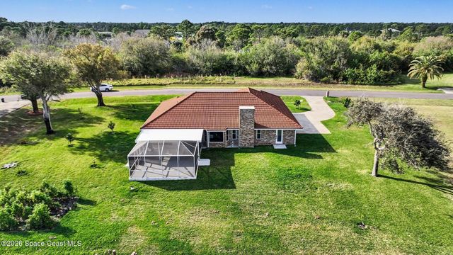 355 Lake View Lane, Palm Bay, FL 32909