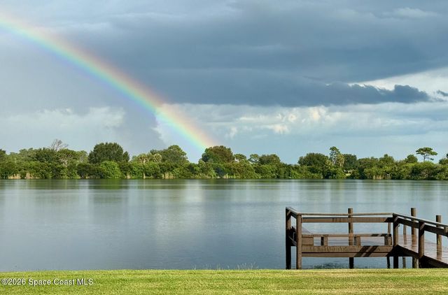 355 Lake View Lane, Palm Bay, FL 32909
