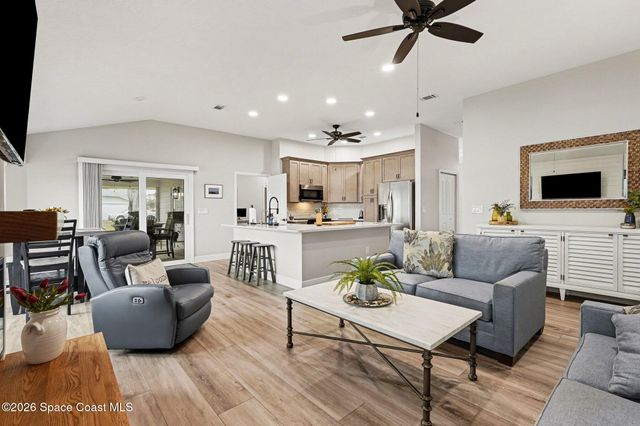 355 Lake View Lane, Palm Bay, FL 32909