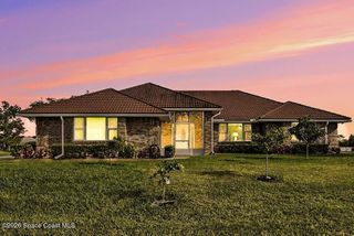 355 Lake View Lane, Palm Bay, FL 32909