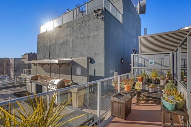 1080 Park Blvd 809, San Diego, CA 92101