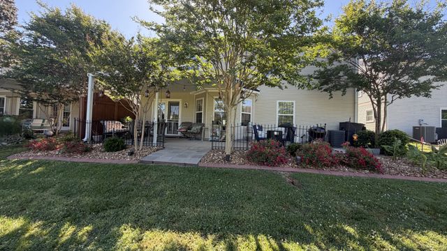 1821 Antebellum Dr, Murfreesboro, TN 37128