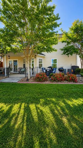 1821 Antebellum Dr, Murfreesboro, TN 37128