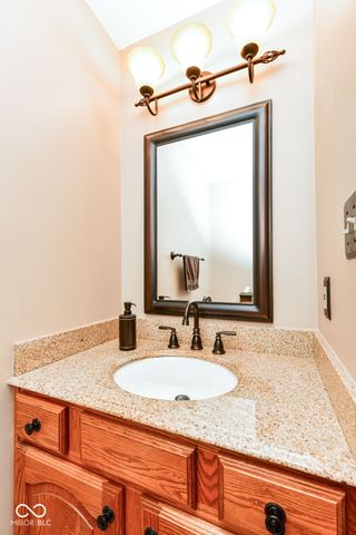 13190 Knollwood Place, Fishers, IN 46038