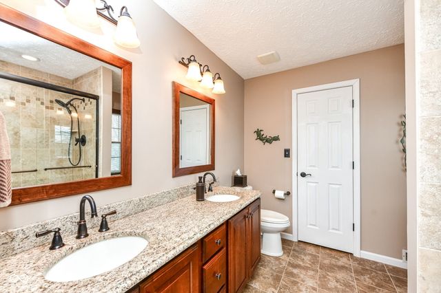 13190 Knollwood Place, Fishers, IN 46038