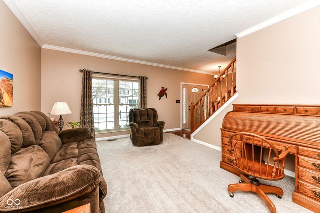 13190 Knollwood Place, Fishers, IN 46038